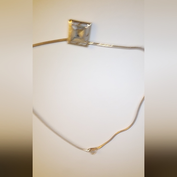 VINTAGE AVON EUC SQUARE CUT CRYSTAL CHOKERS NECKLACE - Picture 3 of 7